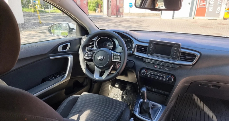 Kia Ceed cena 47970 przebieg: 177300, rok produkcji 2019 z Słupsk małe 67